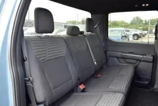 Ford F-150 2023 4x2 XL 4dr SuperCrew 5.5 ft. SB