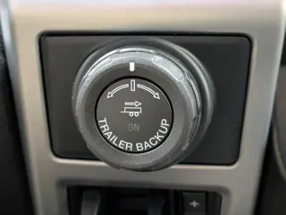 Ford F-150 2019 4x4 Platinum 4dr SuperCrew 5.5 ft. SB