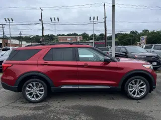 Ford Explorer 2021 AWD XLT 4dr SUV