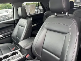 Ford Explorer 2021 AWD XLT 4dr SUV