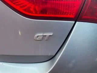 Hyundai ELANTRA GT 2016 4dr Hatchback 6M