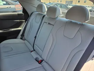 Hyundai ELANTRA 2026 Limited 4dr Sedan