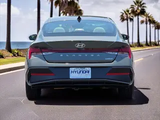 Hyundai ELANTRA 2026 Limited 4dr Sedan