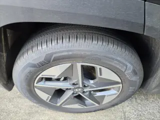 Hyundai TUCSON 2025 SEL 4dr SUV