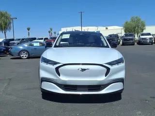 Ford Mustang Mach-E 2023 Premium 4dr SUV