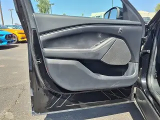 Ford Mustang Mach-E 2025 AWD Select 4dr SUV