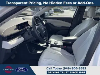 Ford Mustang Mach-E 2023 Premium 4dr SUV