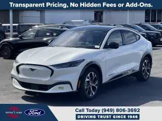 Ford Mustang Mach-E 2023 Premium 4dr SUV