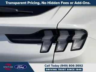 Ford Mustang Mach-E 2023 Premium 4dr SUV