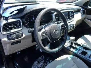 Kia Sorento 2020 AWD LX 4dr SUV