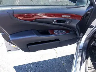 Lexus LS 460 2008 4dr Sedan