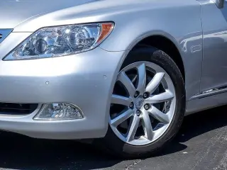 Lexus LS 460 2008 4dr Sedan