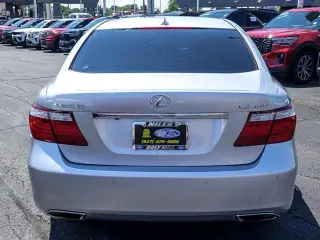 Lexus LS 460 2008 4dr Sedan