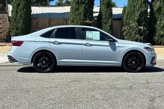 Volkswagen Jetta GLI 2025 Autobahn 4dr Sedan 7A