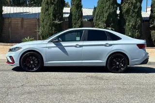 Volkswagen Jetta GLI 2025 Autobahn 4dr Sedan 7A