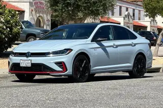 Volkswagen Jetta GLI 2025 Autobahn 4dr Sedan 7A