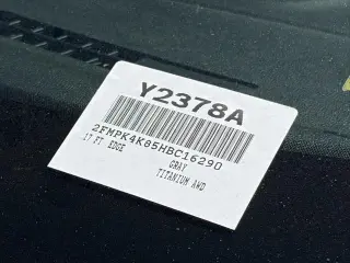 Ford Edge 2017 AWD Titanium 4dr Crossover