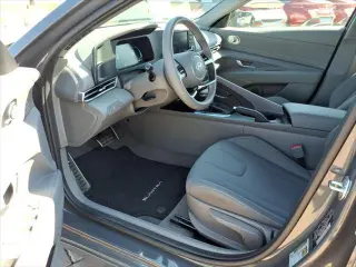 Hyundai ELANTRA 2025 SEL Sport 4dr Sedan