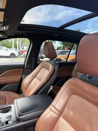 Lincoln Aviator 2022 Reserve 4dr SUV