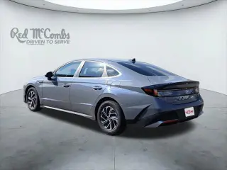 Hyundai SONATA Hybrid 2026 Blue 4dr Sedan
