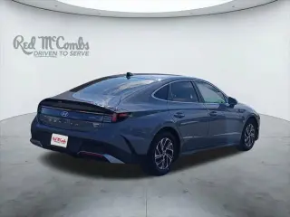 Hyundai SONATA Hybrid 2026 Blue 4dr Sedan