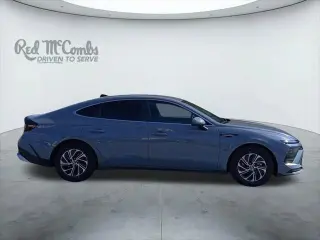 Hyundai SONATA Hybrid 2026 Blue 4dr Sedan