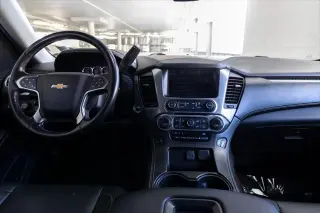 Chevrolet Suburban 2019 4x4 LT 4dr SUV