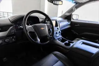 Chevrolet Suburban 2019 4x4 LT 4dr SUV