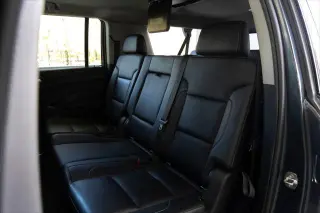 Chevrolet Suburban 2019 4x4 LT 4dr SUV