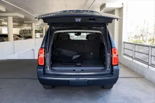 Chevrolet Suburban 2019 4x4 LT 4dr SUV