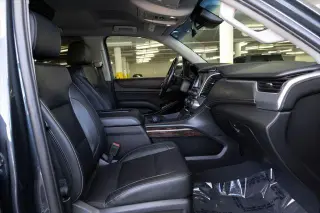 Chevrolet Suburban 2019 4x4 LT 4dr SUV