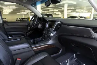 Chevrolet Suburban 2019 4x4 LT 4dr SUV