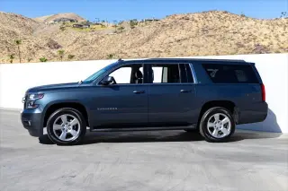 Chevrolet Suburban 2019 4x4 LT 4dr SUV