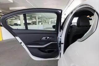 BMW 3 Series 2021 330e 4dr Sedan