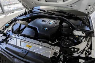 BMW 3 Series 2021 330e 4dr Sedan