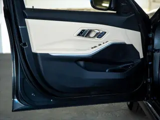 BMW 3 Series 2020 330i 4dr Sedan