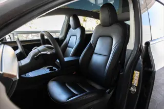 Tesla Model Y 2023 AWD Long Range 4dr Crossover