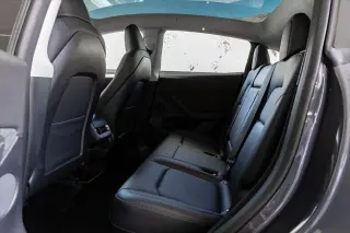 Tesla Model Y 2023 AWD Long Range 4dr Crossover