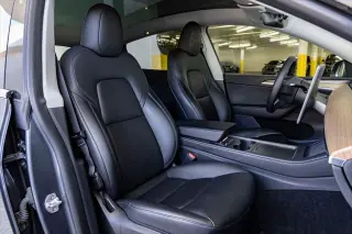 Tesla Model Y 2023 AWD Long Range 4dr Crossover