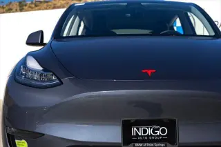 Tesla Model Y 2023 AWD Long Range 4dr Crossover