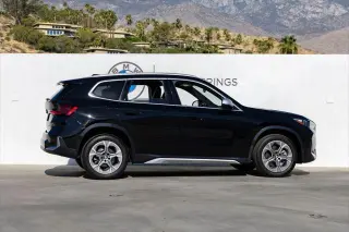 BMW X1 2023 AWD xDrive28i 4dr Sports Activity Vehicle