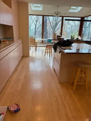 Home & Commercial Cleaning