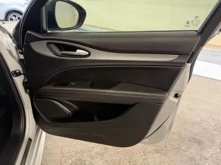2021 Alfa Romeo Stelvio