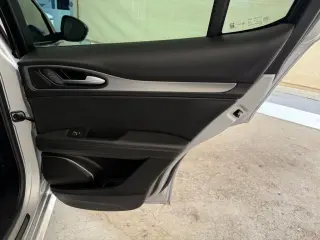 2021 Alfa Romeo Stelvio