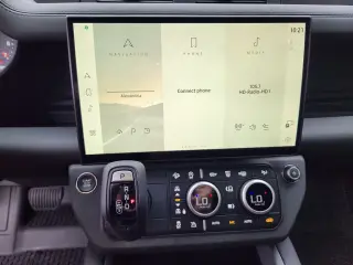 2026 Land Rover Defender 110