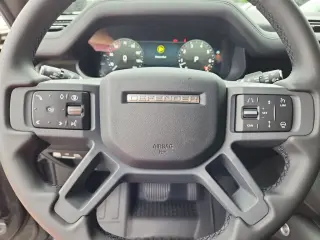 2026 Land Rover Defender 110