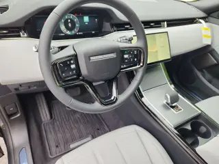 2026 Land Rover Range Rover Evoque