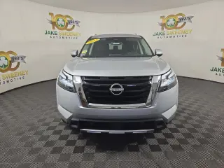 2023 Nissan Pathfinder