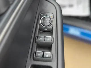 2021 Ford Edge