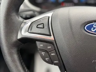 2021 Ford Edge